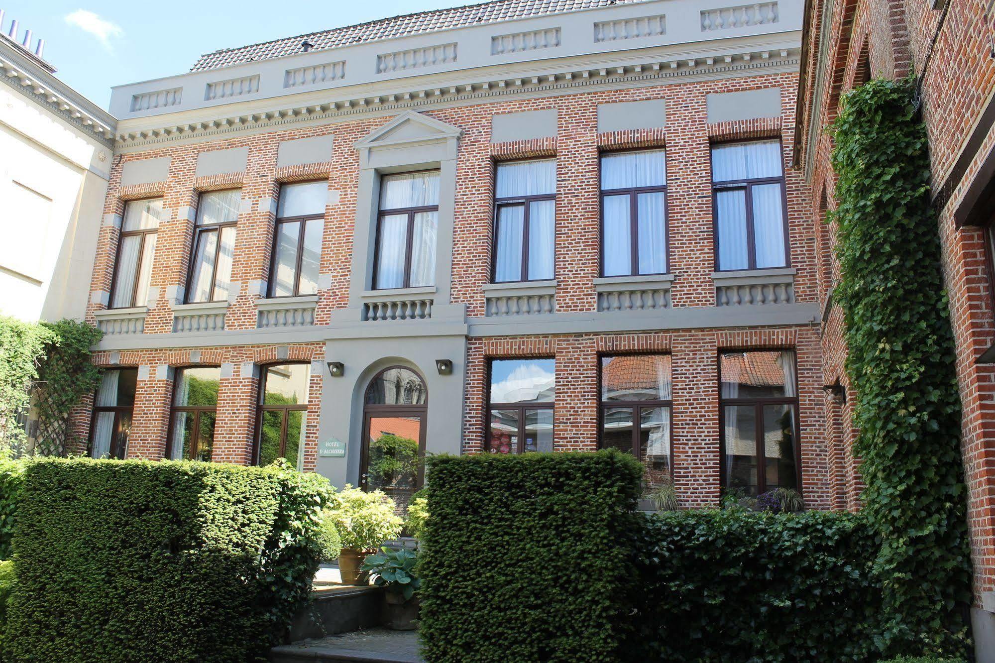 Hotel D'Alcantara Турне Екстер'єр фото