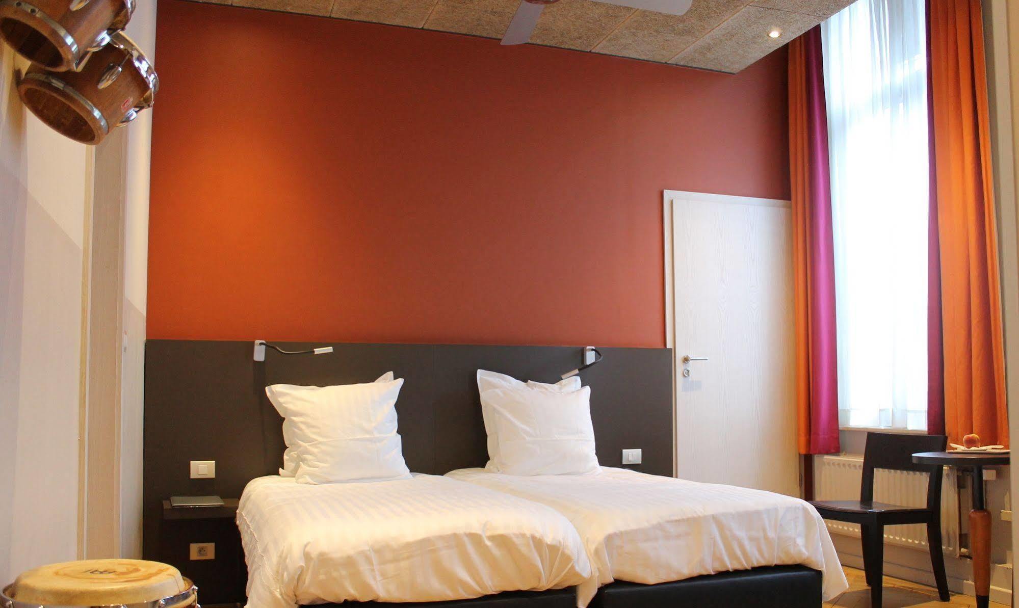 Hotel D'Alcantara Турне Екстер'єр фото